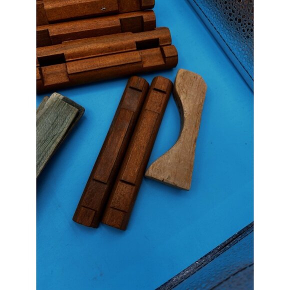 Vintage 1978 Playskool Lincoln Logs Set Sheriff Restaurant Saloon INCOMPLETE - Picture 11 of 12